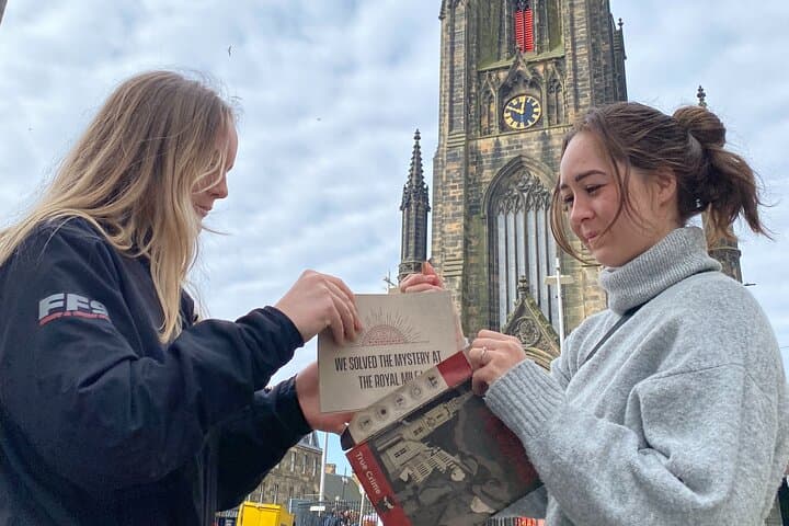 Edinburgh Self-Guided Murder Mystery Tour by the Royal Mile