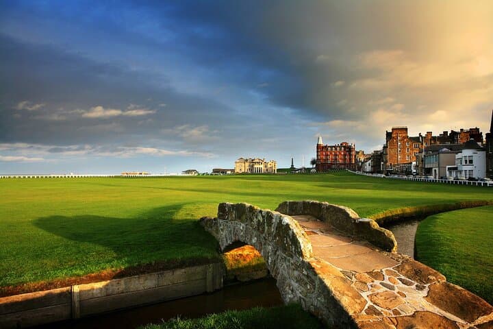 St Andrews, Stirling Castle Private Day Tour from Edinburgh