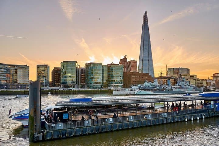 Layover Private Tour of London from Heathrow Airport