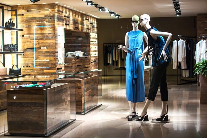 3-Hour Manchester Shopping Tour with a Stylist
