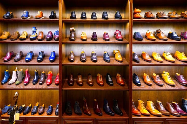 3-Hour Manchester Shopping Tour with a Stylist