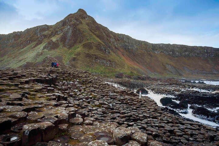 No 1 Attraction Giants Causeway