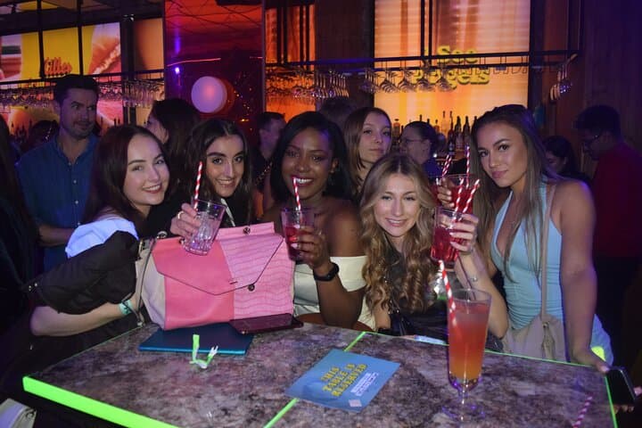 1 Big Night Out Weekday Pub Crawl