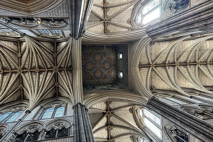 Private London Westminster Abbey Tour for Kids and Westminster Sightseeing Walk