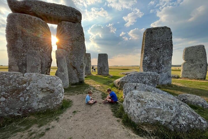 Stonehenge Inner Circle Private Tour from London with Bath Visit