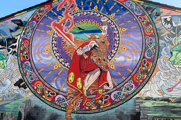 The Troubles Belfast Cab Tours: 2-hour Famous Black Taxi Tour