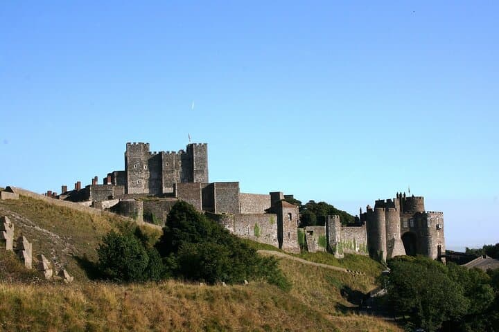 Private Direct Transfer From London to Dover With Local Driver