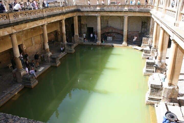 Layover Private Tour Bath and Stonehenge from Southampton Cruise