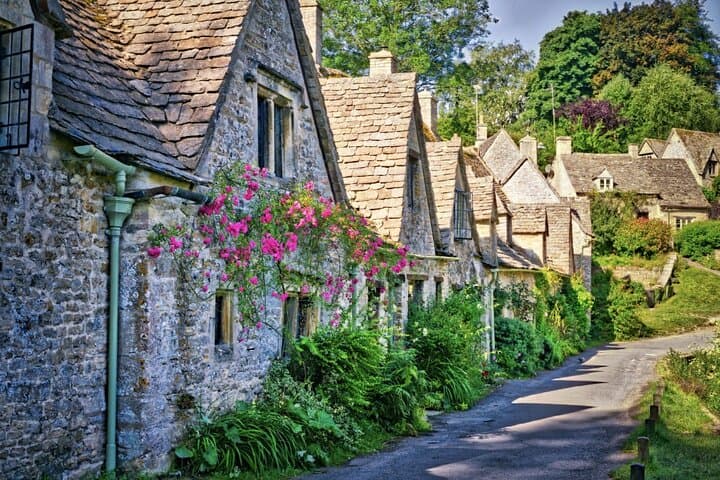 Private Full Day Cotswolds Tour From London