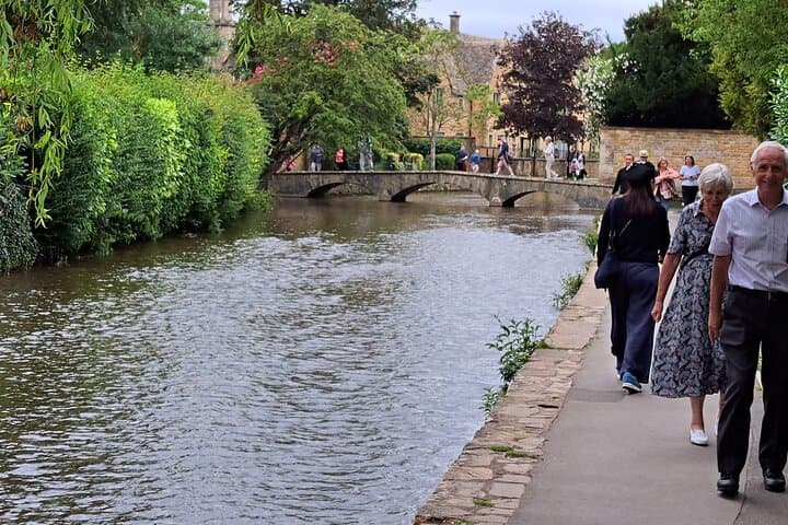 Private Full Day Cotswolds Tour From London