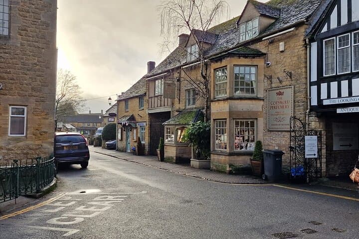 Private Full Day Cotswolds Tour From London