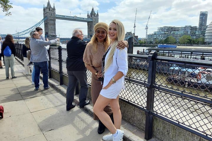 Private London Sightseeing Driving Tour | Small & Large Groups