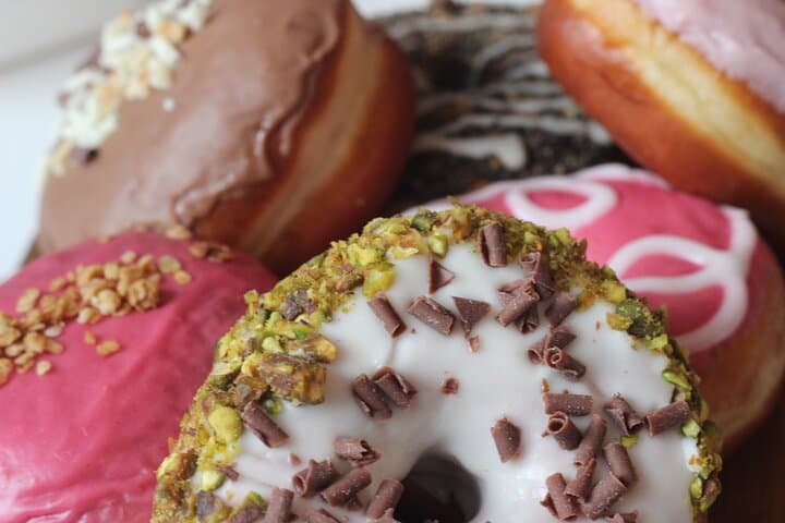 Edinburgh Sweet Treats Food Tour: Donuts, Pastries, and More