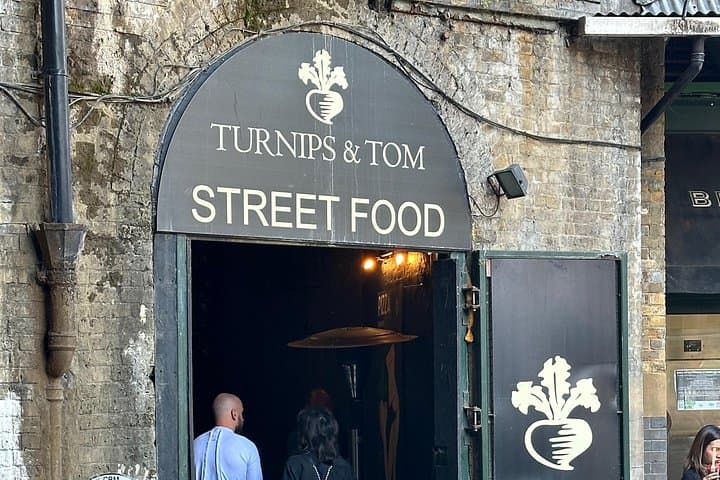 Traditional English Walking Food Tour With London Food Tours