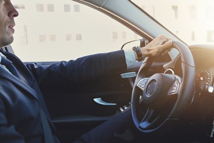 Transfer from London City Center to London Airport (LCY)