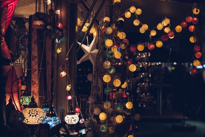Private Christmas Walking Tour in Historic St. Andrews