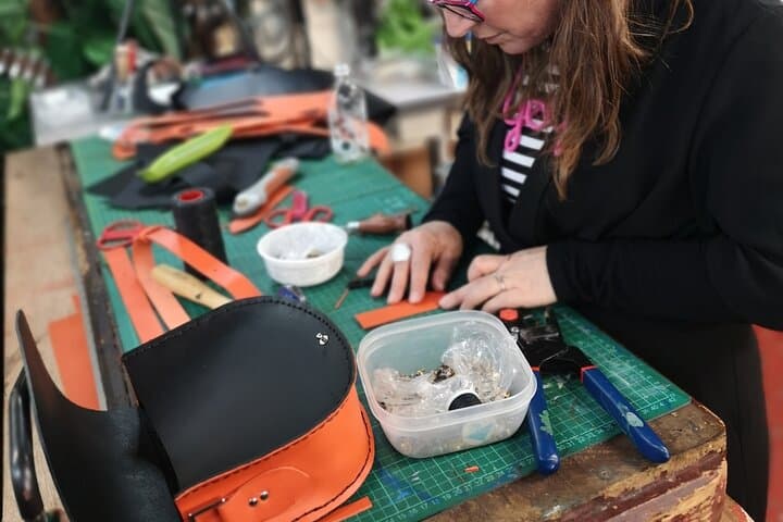Leather workshops, Private classes