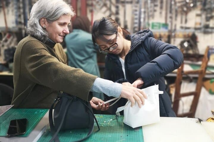 Leather workshops, Private classes