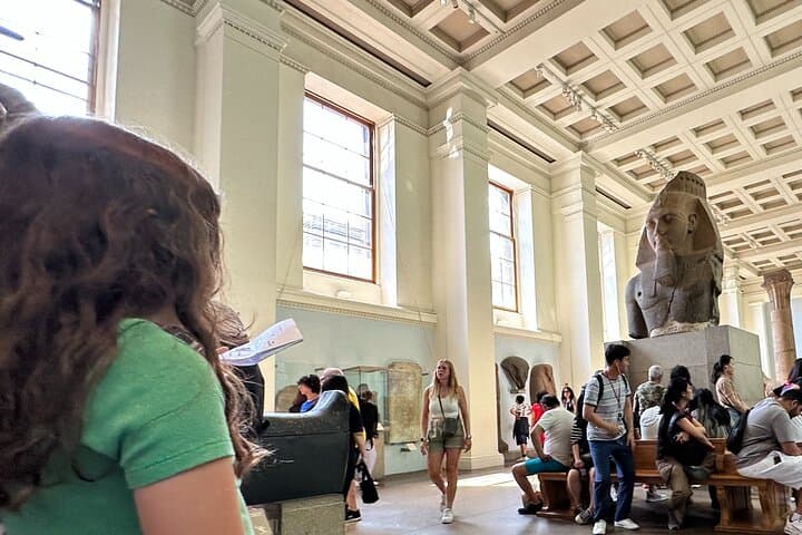 Private Kid-Friendly London British Museum Tour and West End Walk
