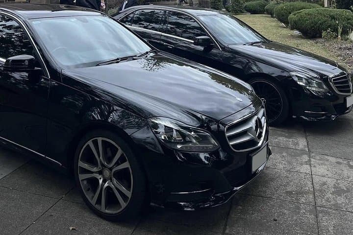Prestwick Airport (PIK) to Glasgow - Round-Trip Private Transfer
