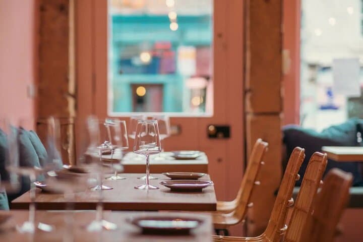 A Wee Taste: Scottish Classics & Whiskey with Local Guide