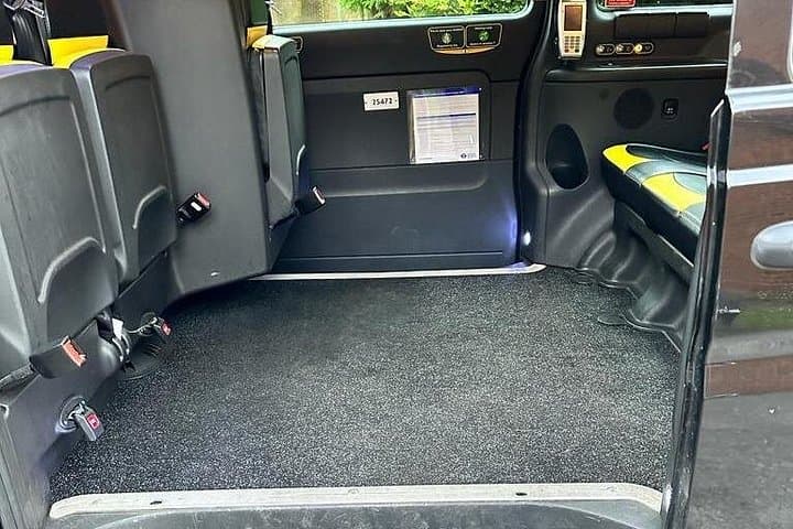 Heathrow Airport to Central London: Private Transfer by Black Cab