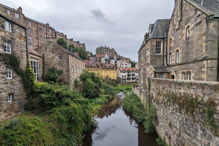 Full-Day Private Edinburgh Tour in a Black Cab