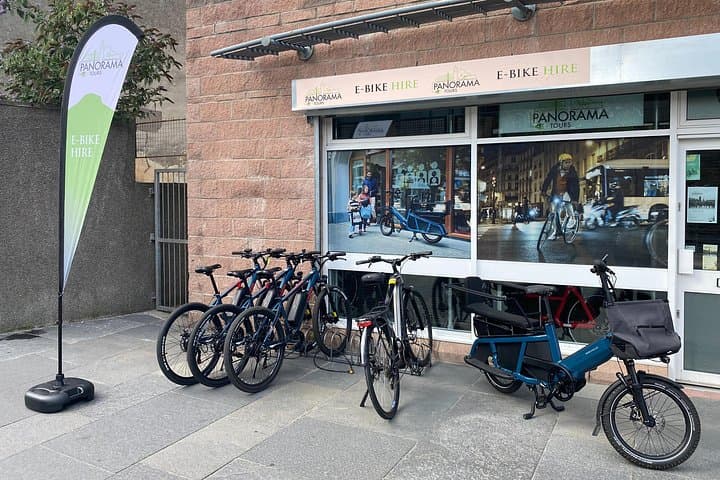 Stunning Edinburgh E-bike Tour max 10 people small group