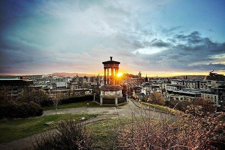 Essence of Edinburgh: Private Half Day Sightseeing Tour