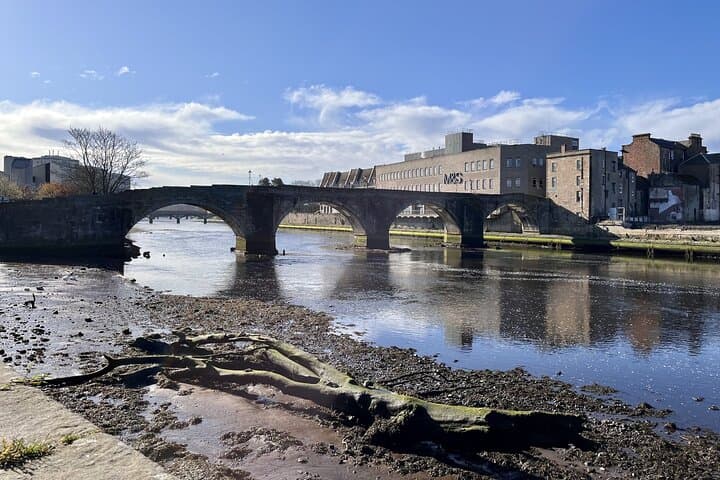 Escape Burns' Hame Toun: Outdoor Puzzle Game in Ayr