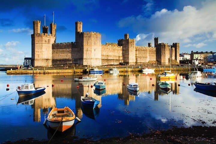 Private Portmeirion Castles & Snowdonia Tour