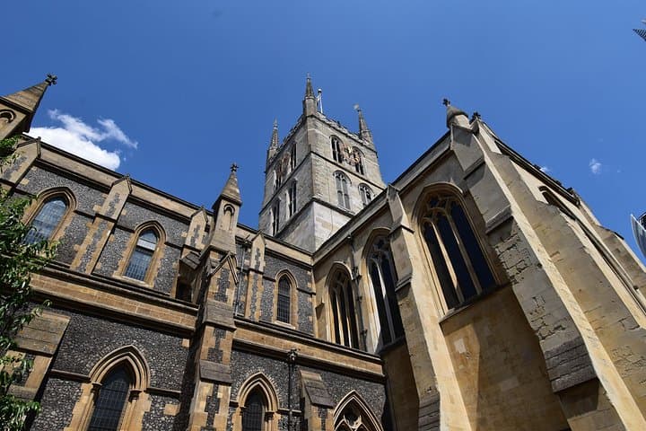 The georgous and gothic Southwark Cathedral.