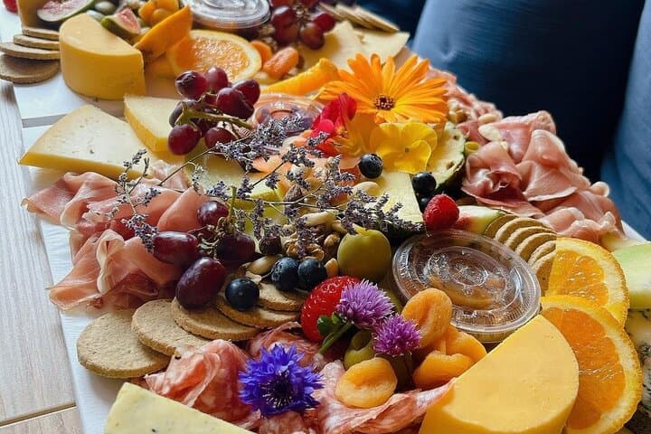 A Wee Taste: Scottish Classics & Whiskey with Local Guide