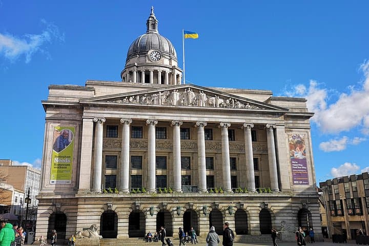 Maid Marian and Robin Hood Quest Experience in Nottingham