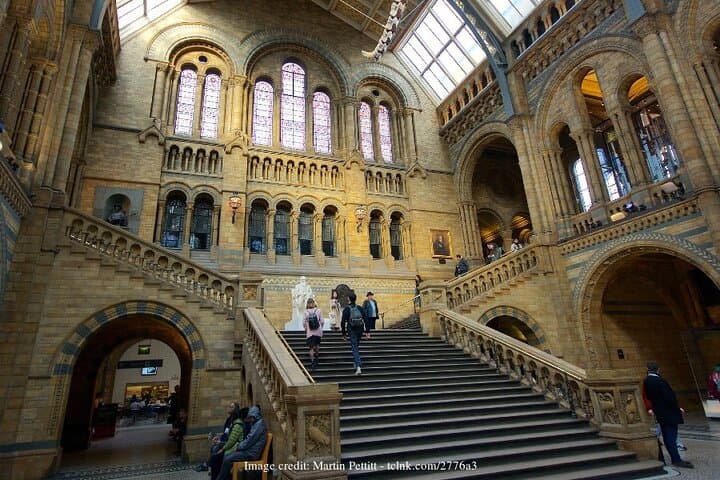 Kensington Private 4h Tour Including The Victoria & Albert Museum