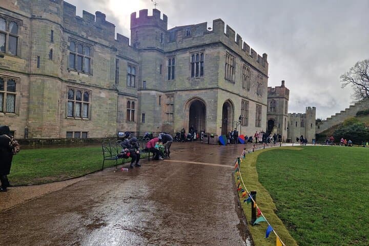 Southampton Port- London via Warwick Castle & Stratford upon Avon