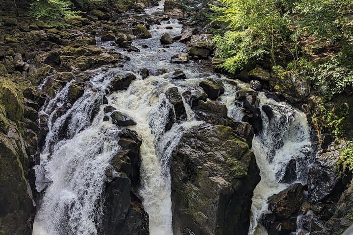 Black Linn waterfalls