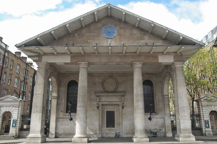 Covent Garden to Piccadilly Circus Private Self-Guided Tour