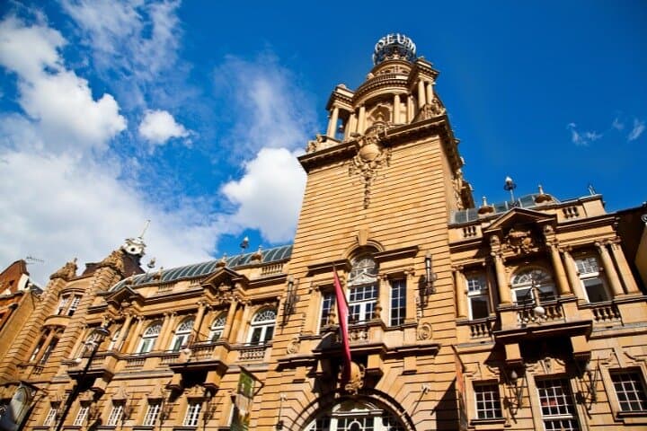 Covent Garden to Piccadilly Circus Private Self-Guided Tour