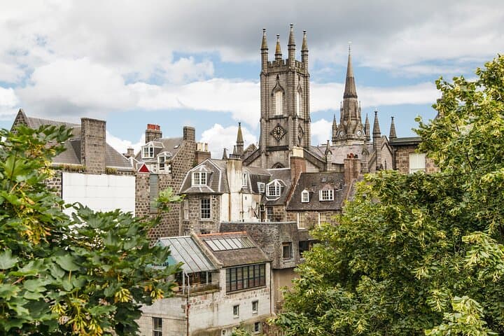 Art, History, and Hidden Gems of Aberdeen Private Walking Tour