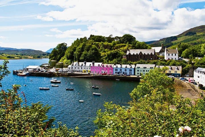 3 Day - Isle of Skye, Loch Ness & Glenfinnan Tour from Glasgow