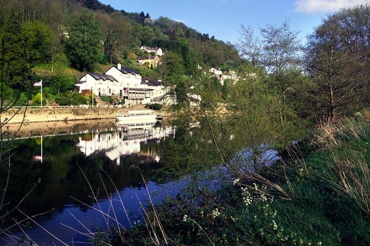 Wye Valley and Tintern Abbey Escape from Cardiff - Private Tour