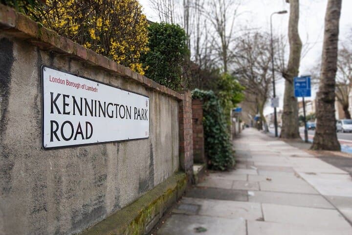 London: Notting Hill Self-Guided Walking Tour with an APP