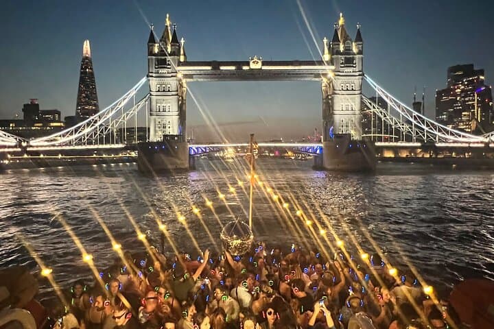 Silent Disco London Thames Boat Party