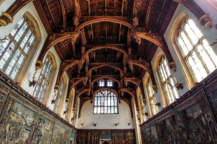 Private Skip-the-line Trip To Hampton Court Palace In London