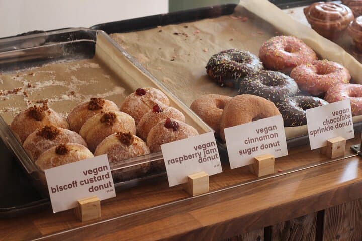 Brighton Festive Holiday Food Tour: Sweet Treats & Seasonal Teas