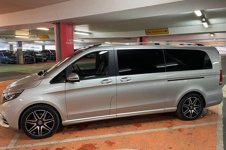 Private Airport Transfer from Edinburgh airport to Glasgow