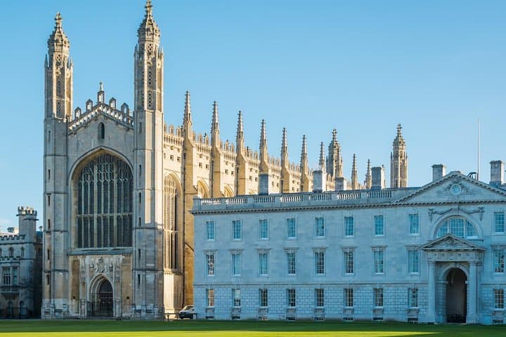 Cambridge Self Guided Treasure Hunt & Outdoor Exploration Game