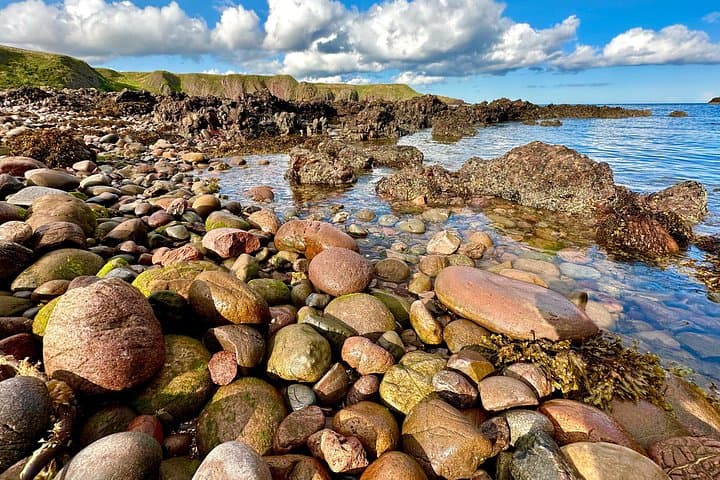 Dunnottar Beach