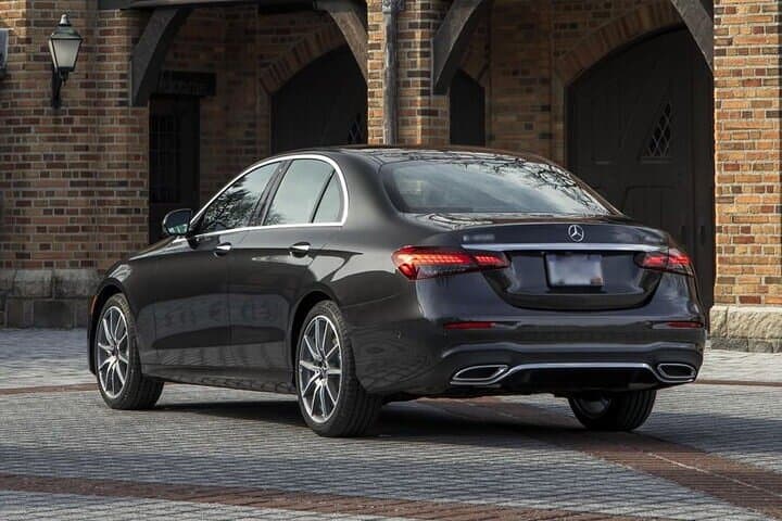 Private Sedan Transfer from Gatwick Airport LGW to Central London